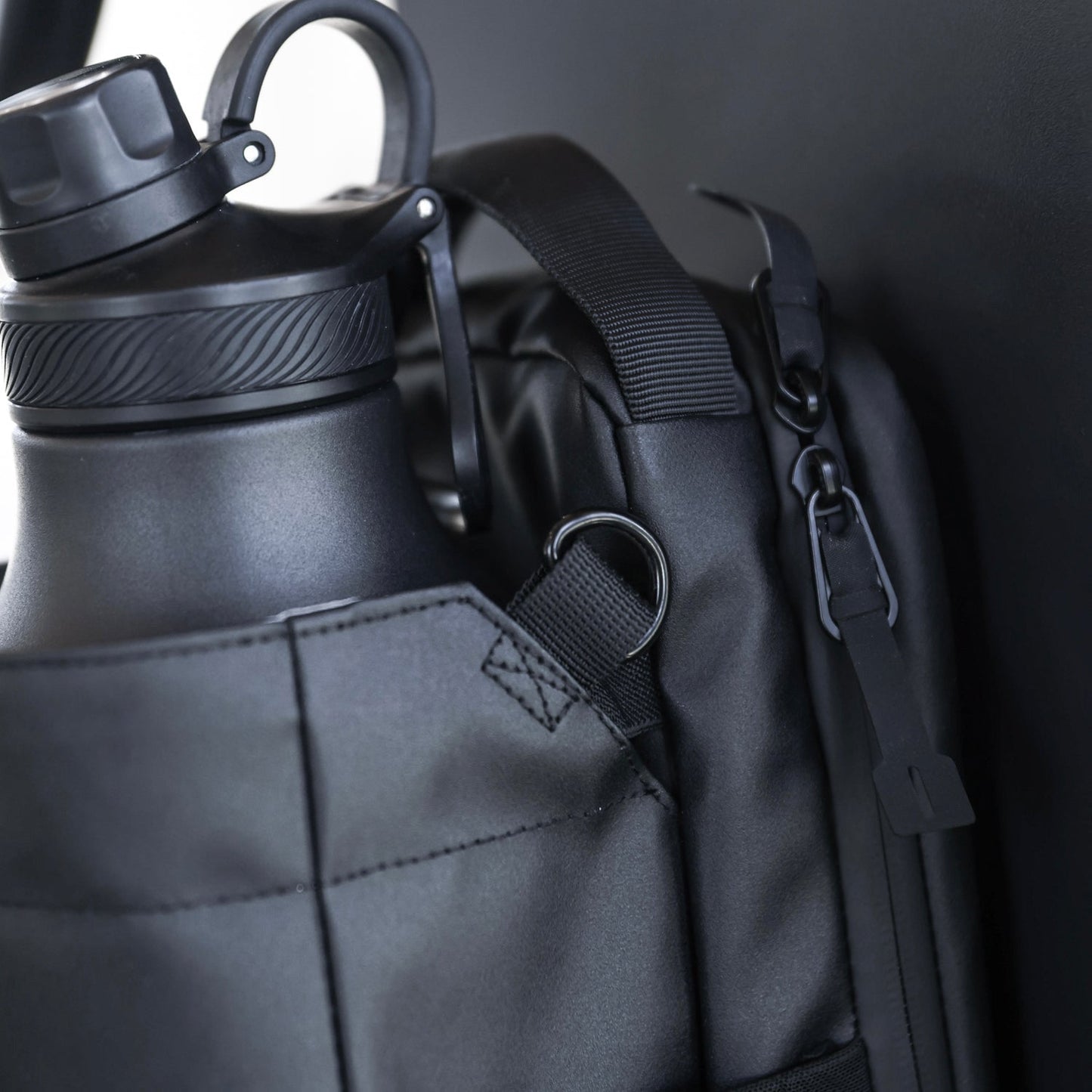 SMAGGEAR™ Magnetic Gym Bag 2.0